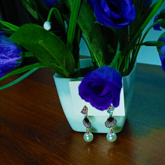 Kadhani’s Ocean Pearl Shell Drop Earrings - A adorable drops collection